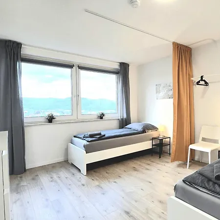 Appartement Modern 3-room With Balcony & Free Parking & Free Wi-fi In - Ha03 *