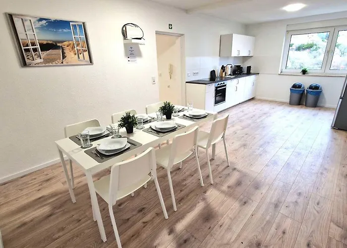 Modern 3-room With Balcony & Free Parking & Free Wi-fi In - Ha03 Apartment